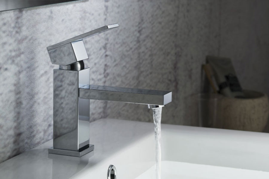 FAUCETS / MIXERS