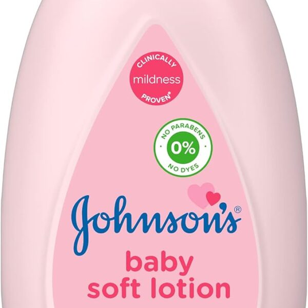 Johnson's Baby Soft Lotion, 24 Hour Moisture. Clinically Proven Mildness formula specifically design for baby’s delicate skin, 500ml